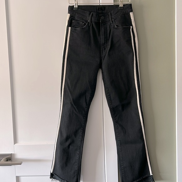 MOTHER Insider Crop Step Fray Guilty Racer Jeans - Picture 4 of 10